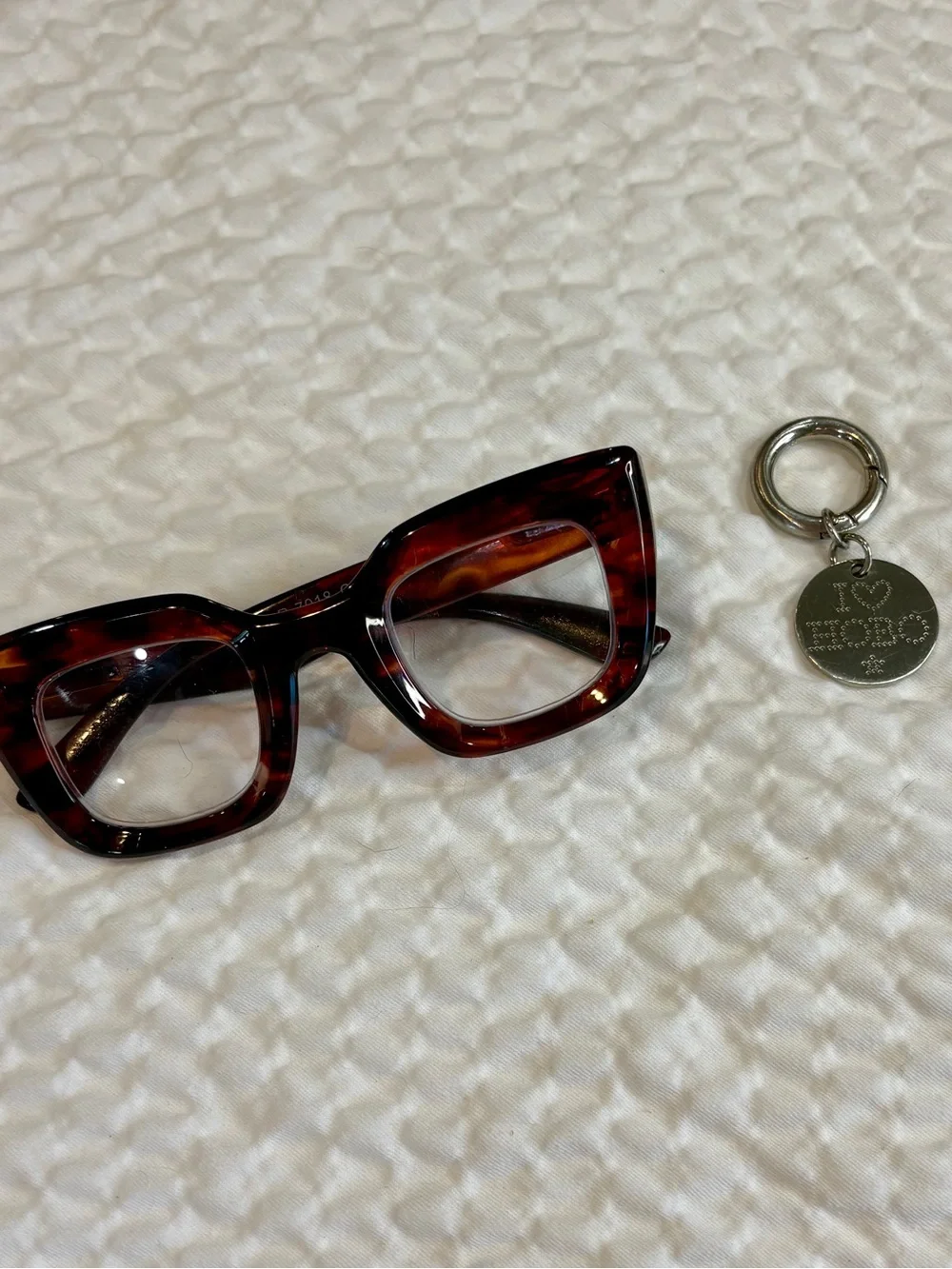 $15 or “I ♥ HOBO’ Bag Charm✨FREE✨w $100 purchase! Just bundle & I’ll adjust $$